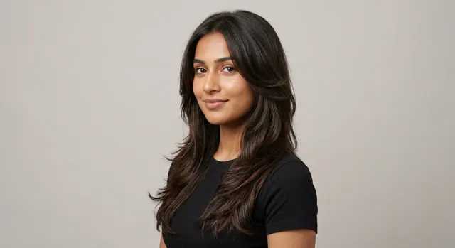 Long layers haircut for an oval face